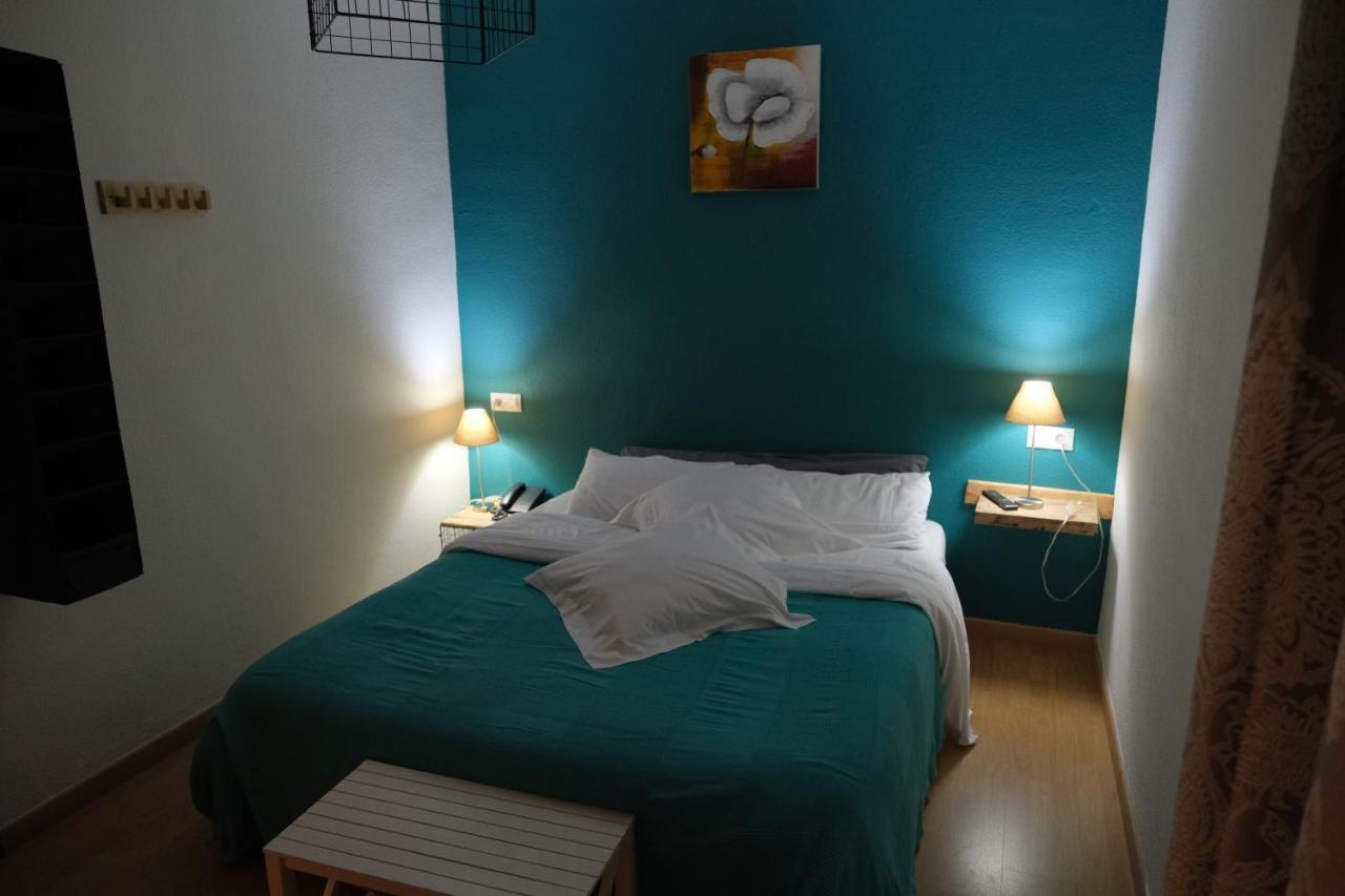 Hotel Arbre De Neu Енкамп Екстериор снимка